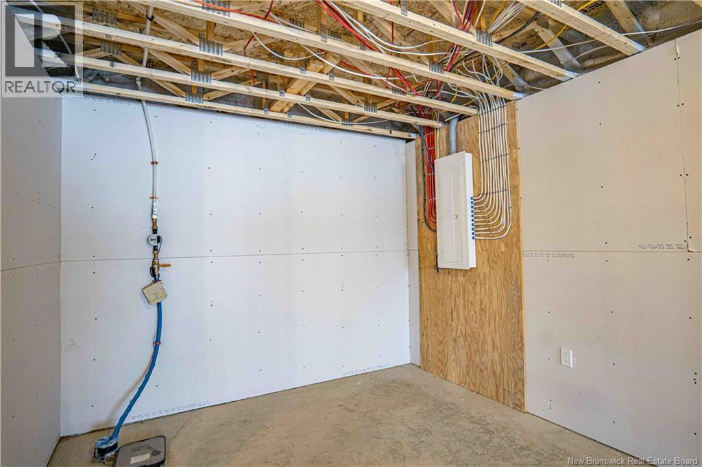 13 Geyssen Court - 36