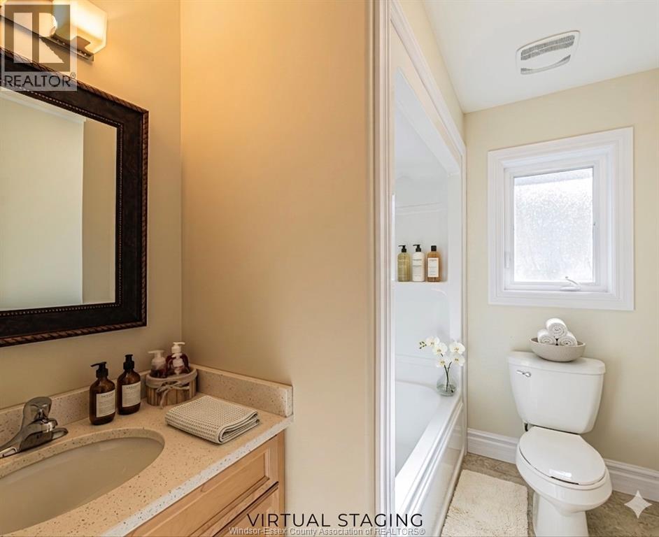 4001 COSENZA STREET, Windsor, Ontario, N9G0A5 — Photo 11