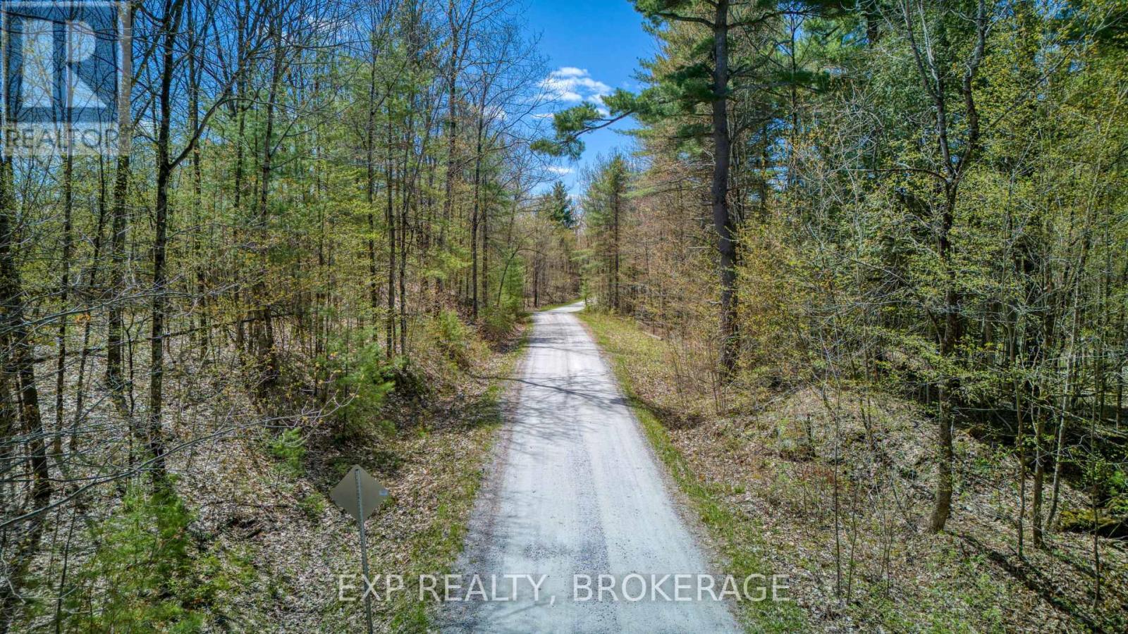 371 SHERBROOKE DRIVE - 30
