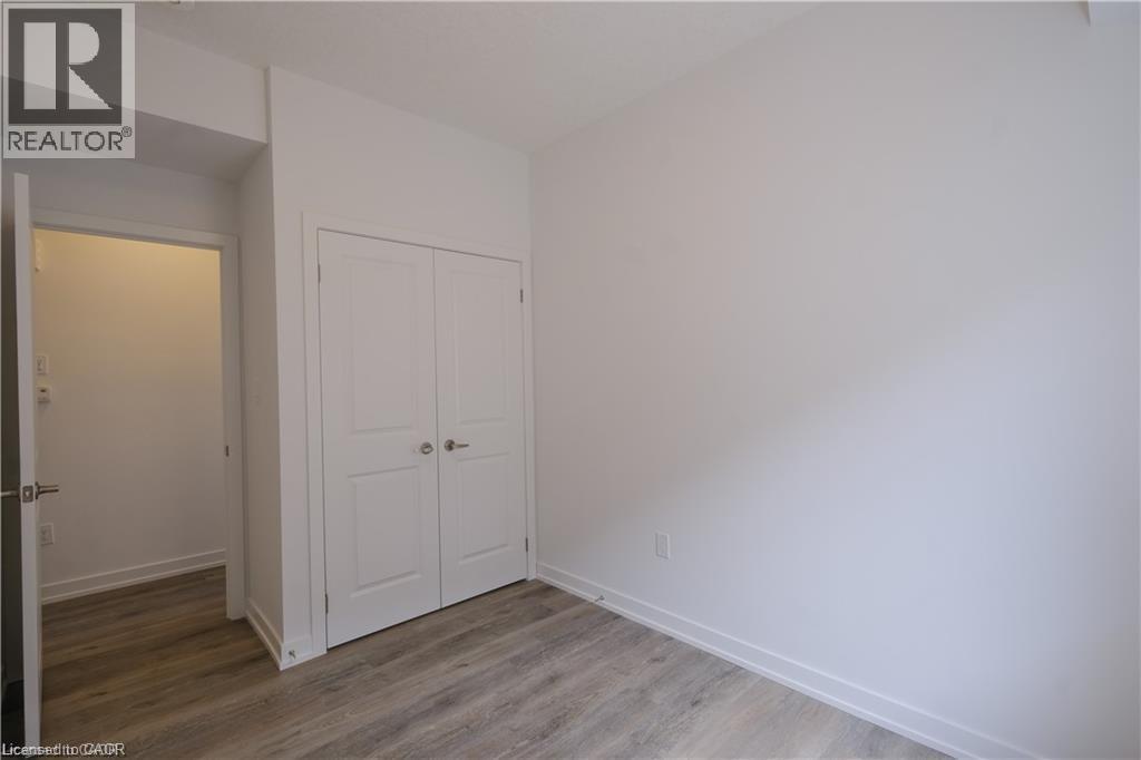 205 WEST OAK Trail Unit# 58, Kitchener, Ontario, N2R0R9 — Photo 18