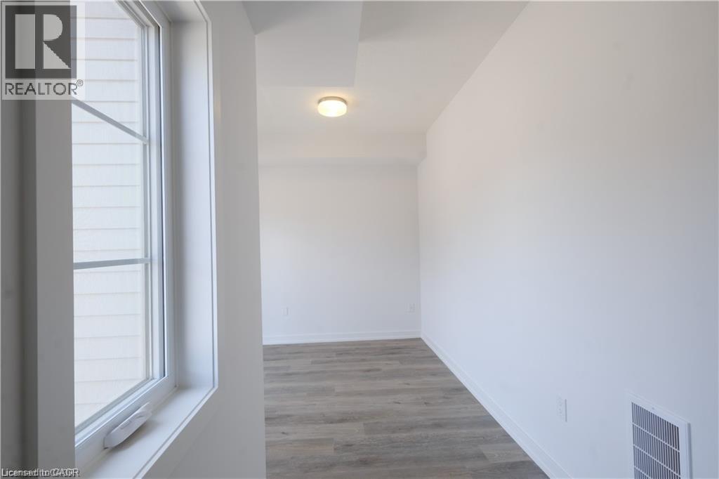 205 WEST OAK Trail Unit# 58, Kitchener, Ontario, N2R0R9 — Photo 21