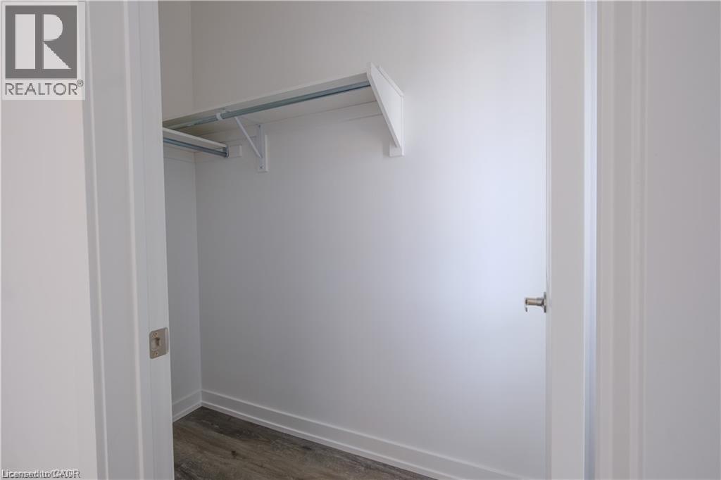 205 WEST OAK Trail Unit# 58, Kitchener, Ontario, N2R0R9 — Photo 27