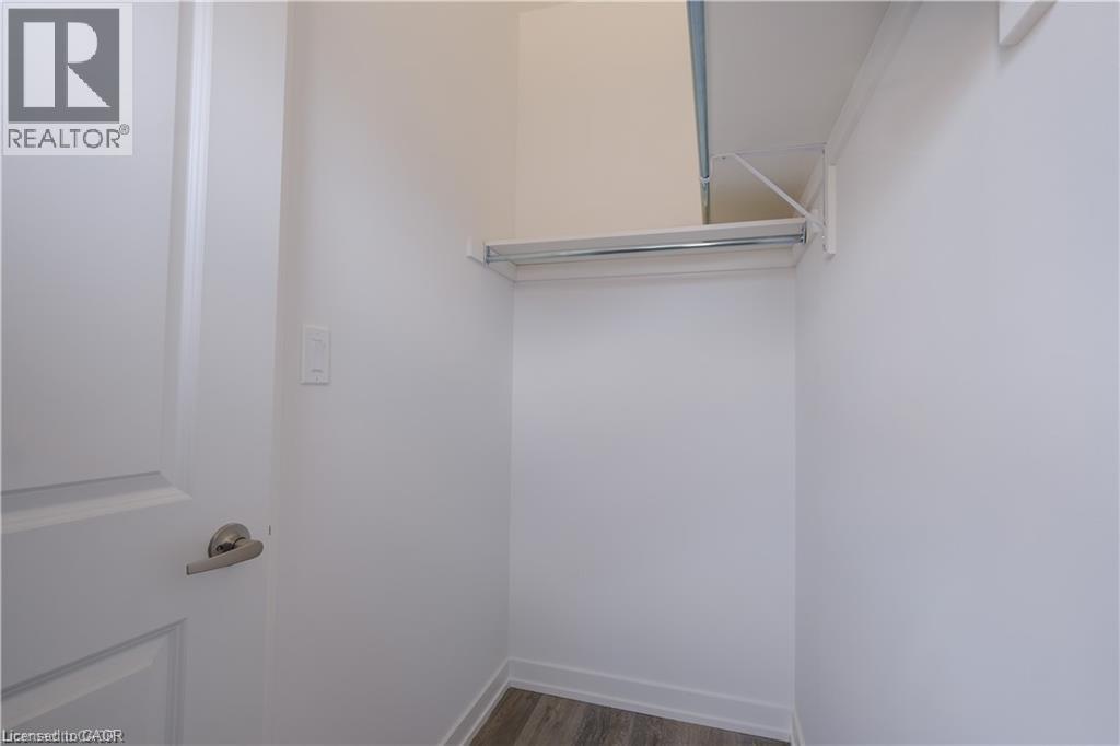 205 WEST OAK Trail Unit# 58, Kitchener, Ontario, N2R0R9 — Photo 28