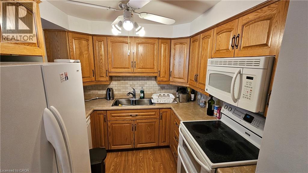 1414 KING Street E Unit# 1204, Kitchener, Ontario, N2G4T8 — Photo 9