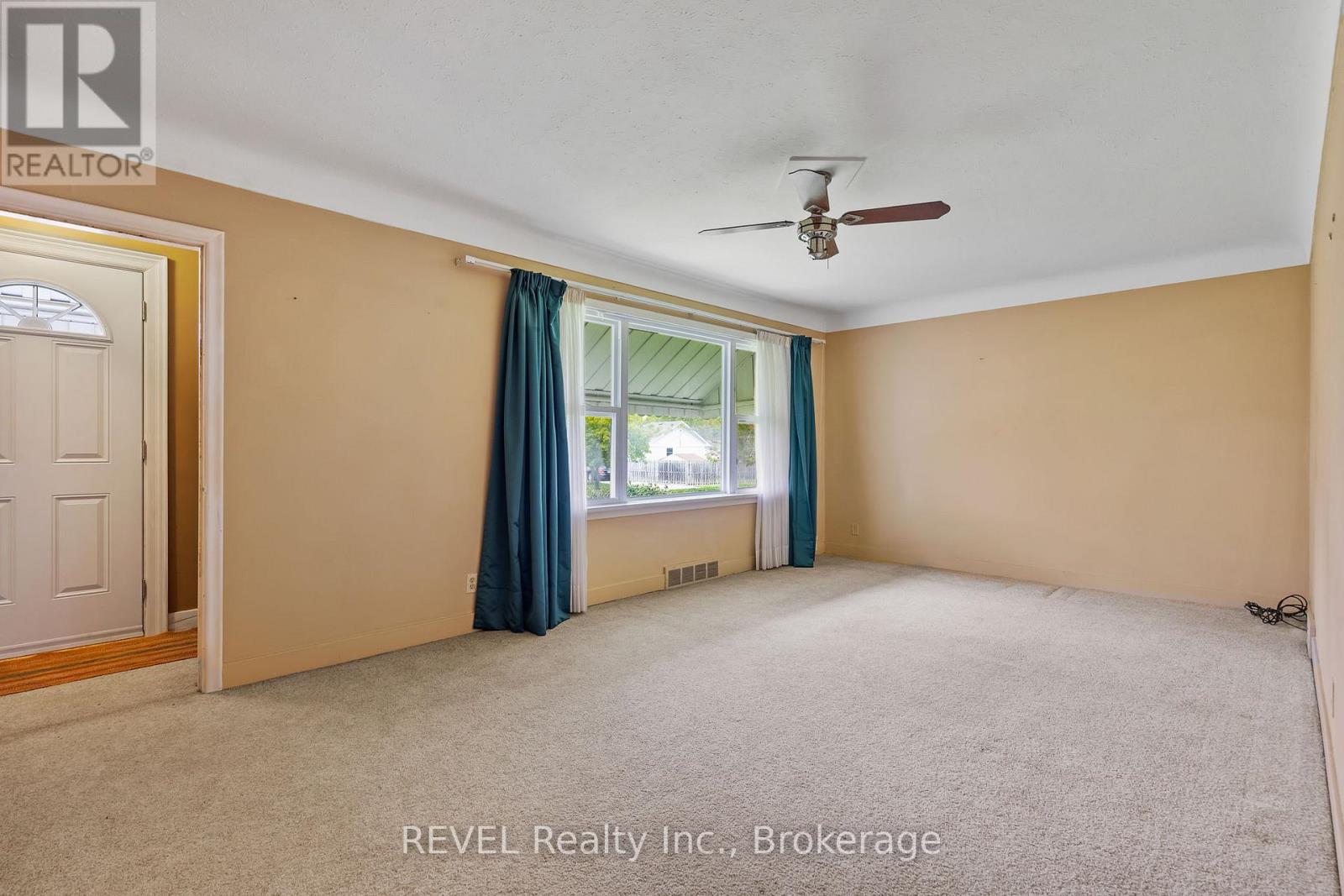 18 NICKERSON AVENUE - 13