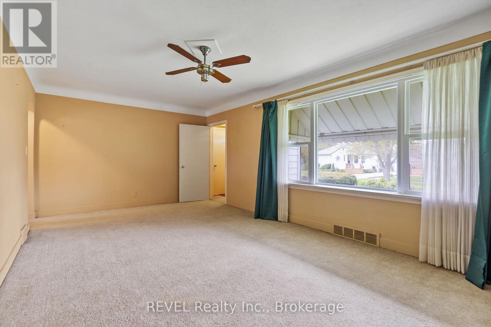 18 NICKERSON AVENUE - 14