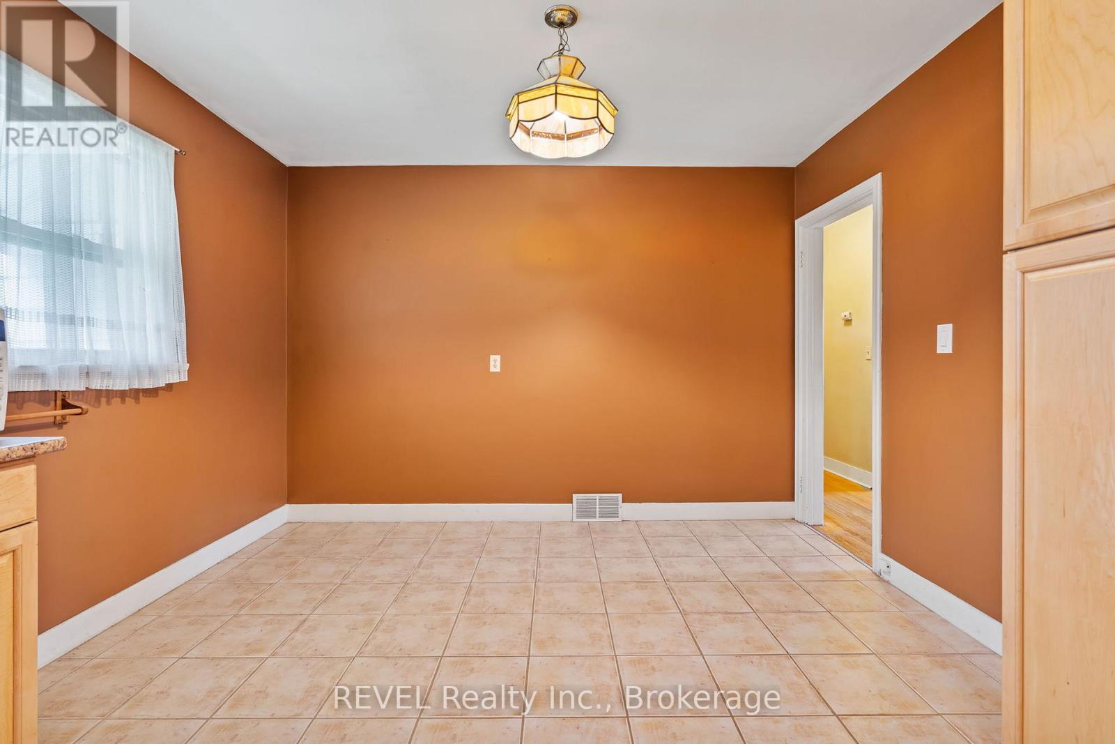18 NICKERSON AVENUE - 24