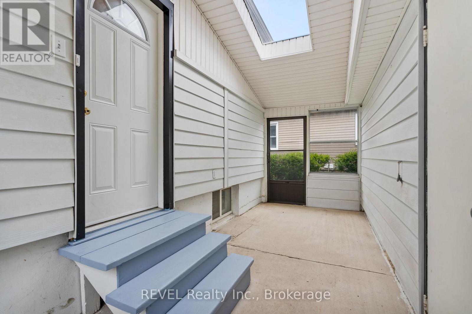 18 NICKERSON AVENUE - 26