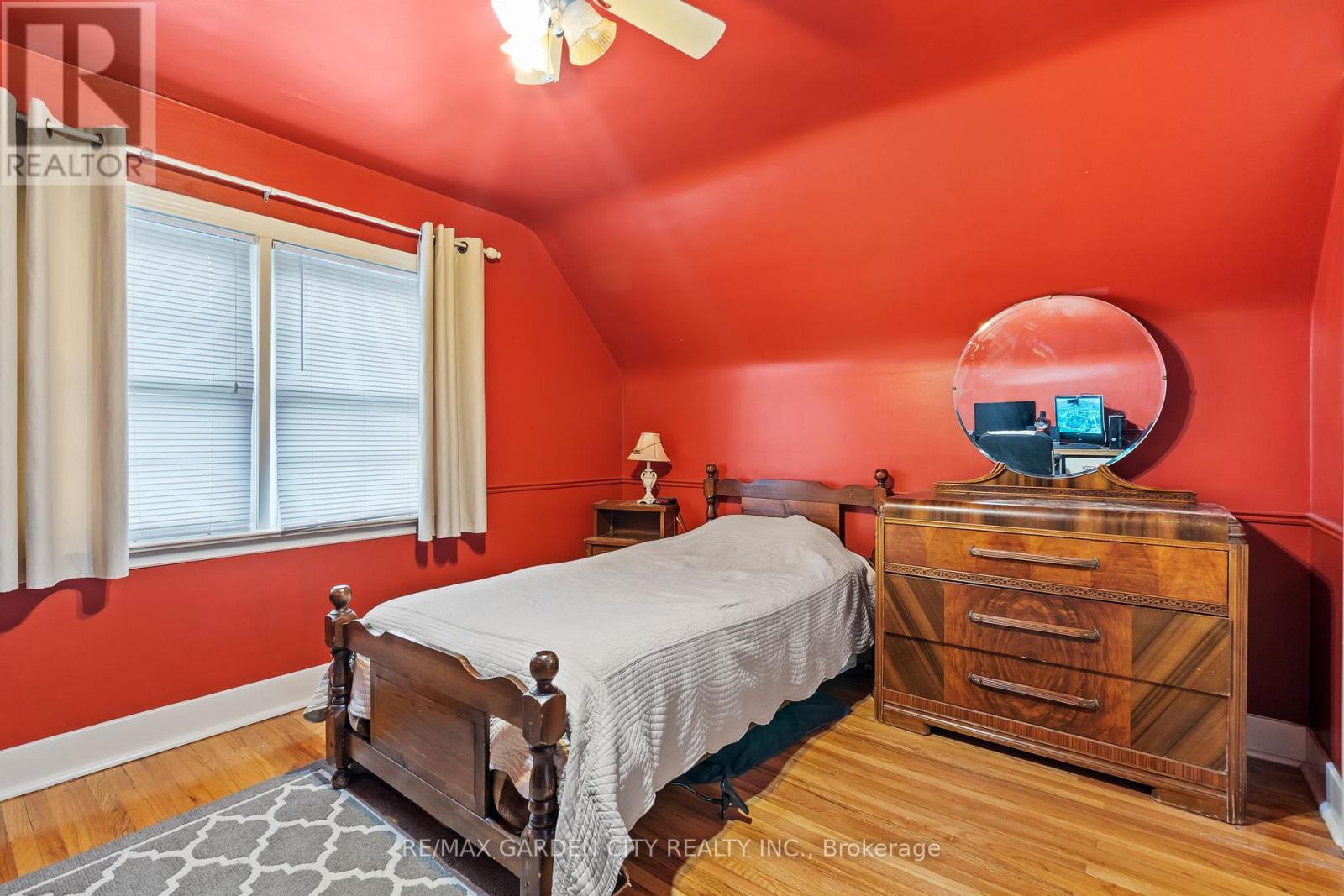23 NORTHDALE DRIVE - 19