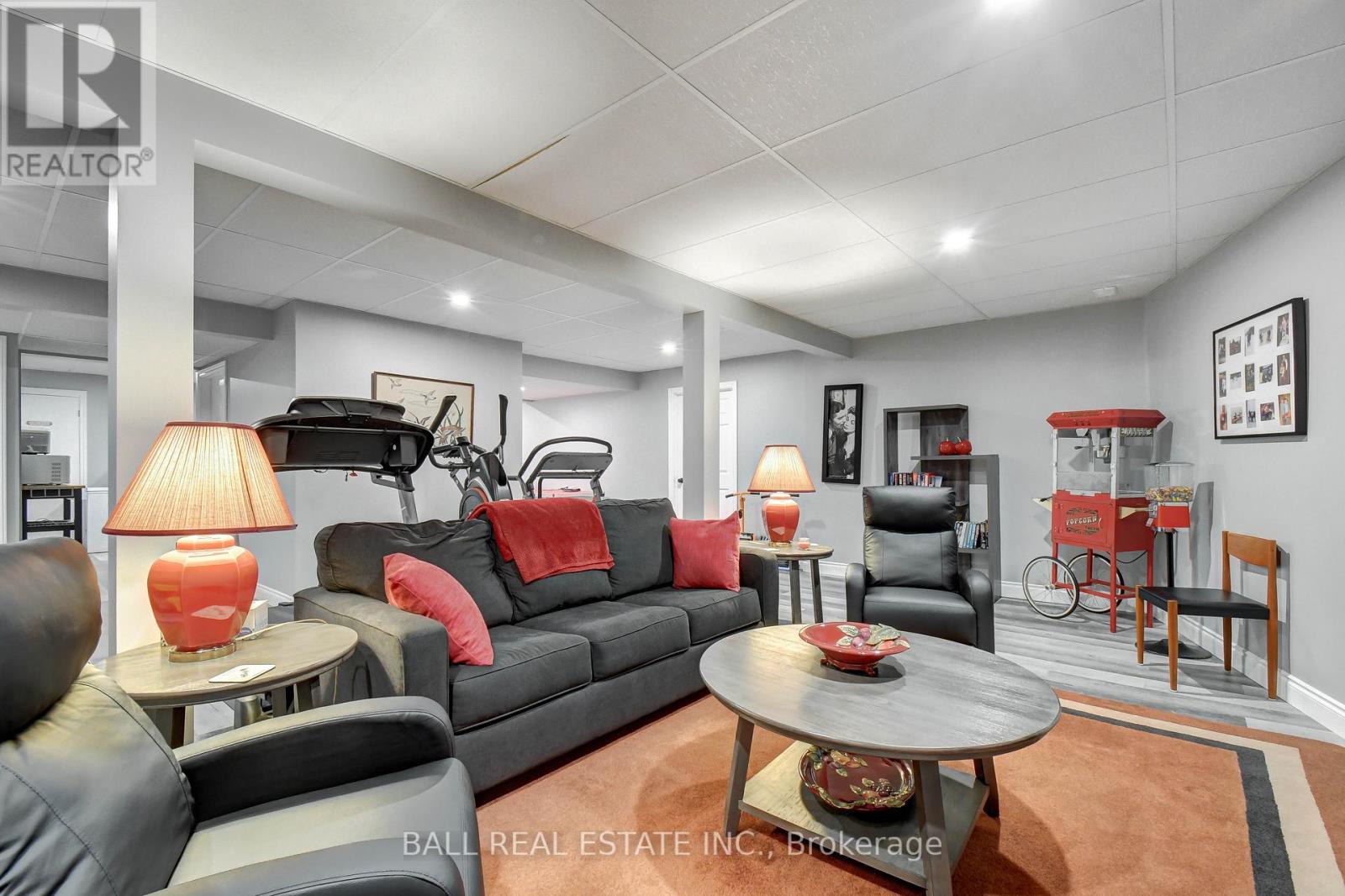 114 PENINSULA ROAD - 27