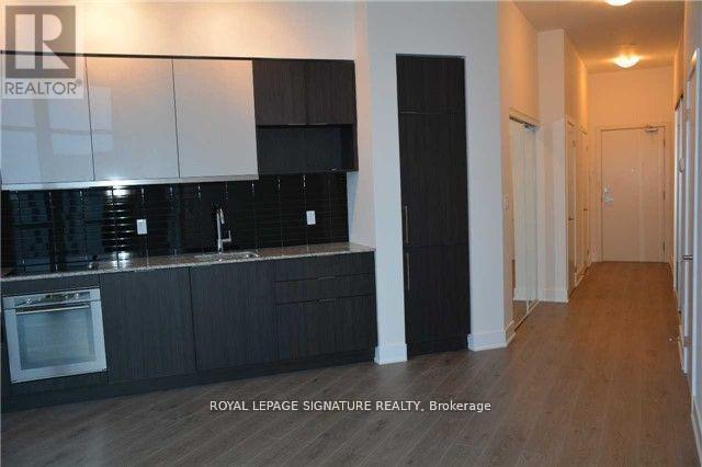Listing photo of 101 - 99 THE DONWAY W