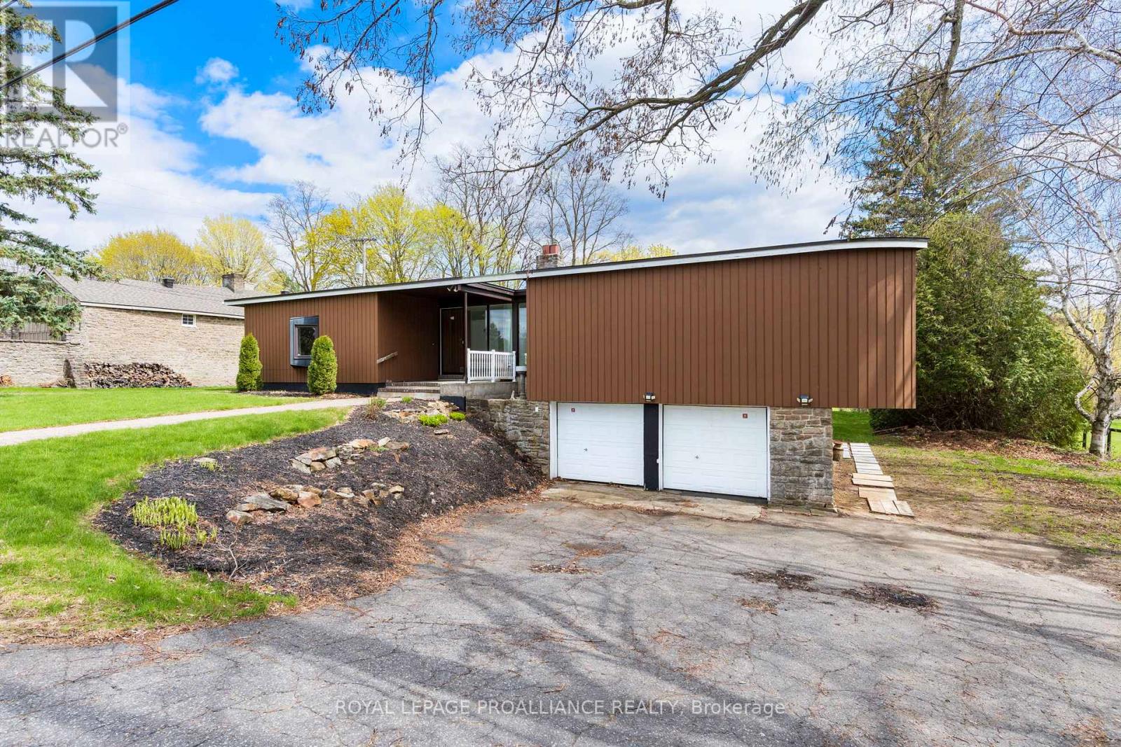 1103 COUNTY ROAD 2 ROAD E - 3
