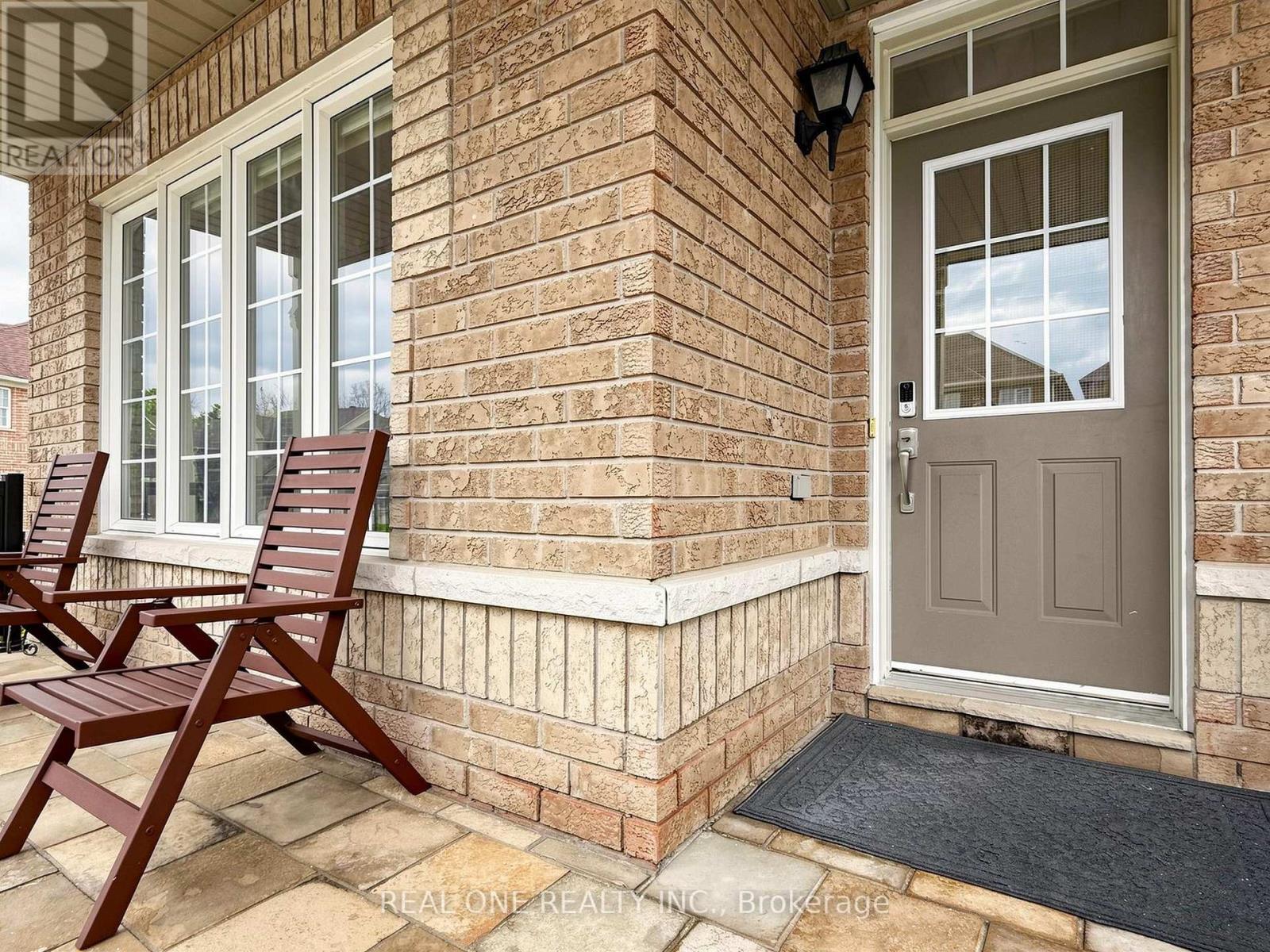 37 TRISH DRIVE - 45
