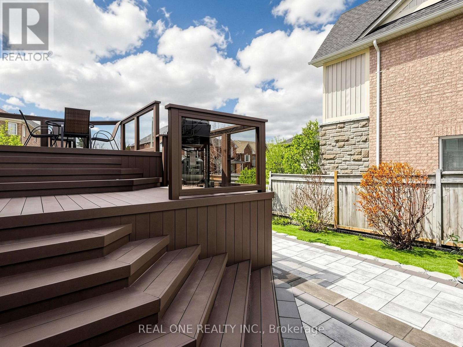 37 TRISH DRIVE - 49