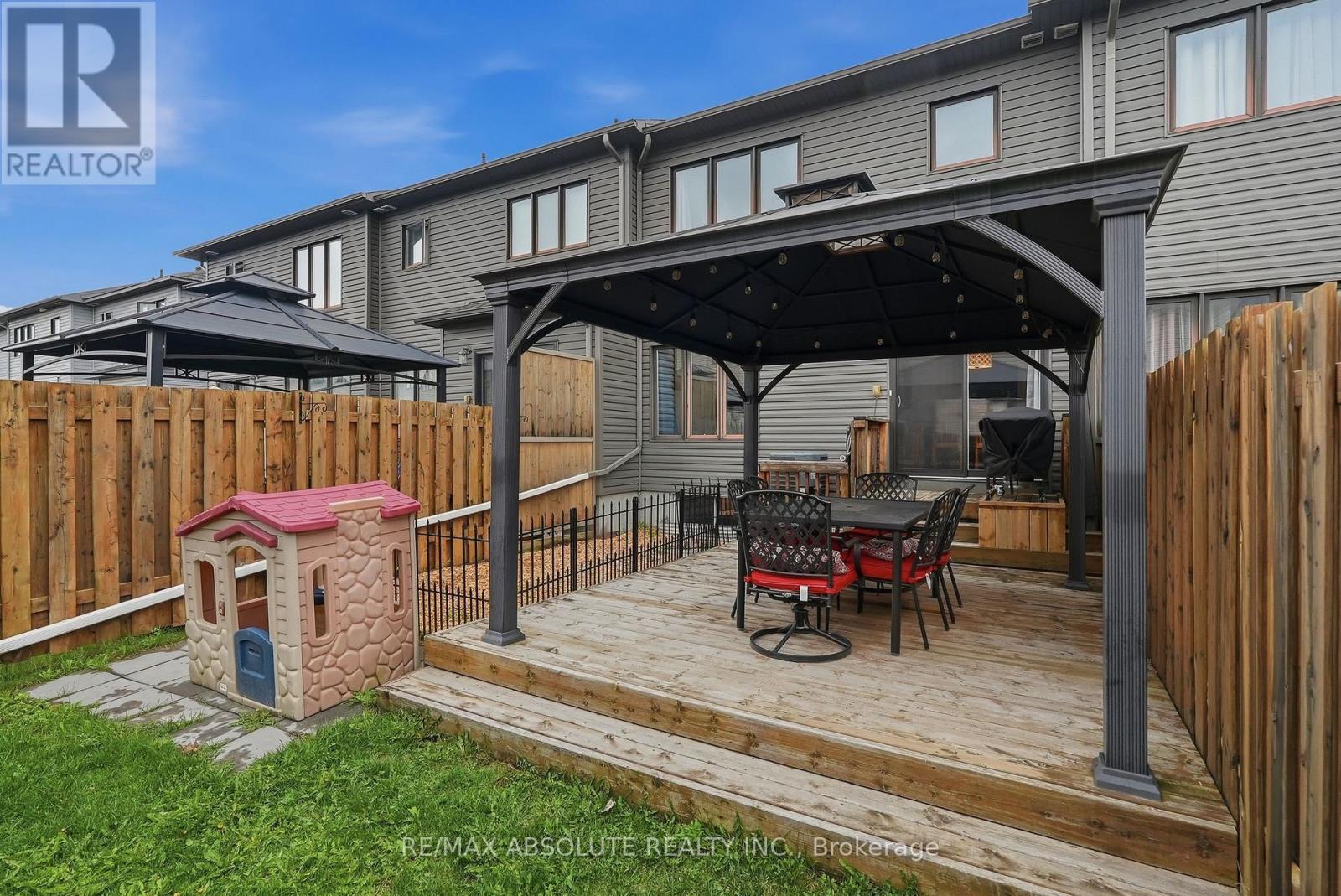 696 TRIGORIA CRESCENT - 33