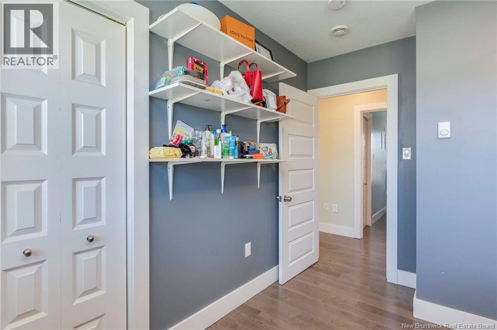 1042 Elmwood - 28