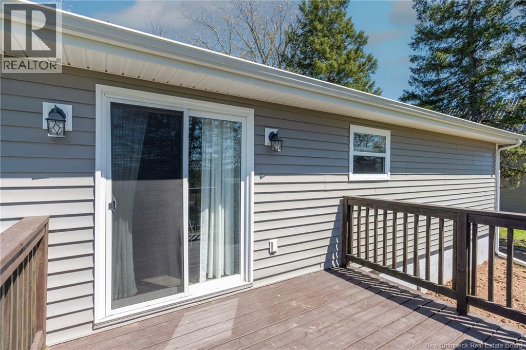 1042 Elmwood - 33