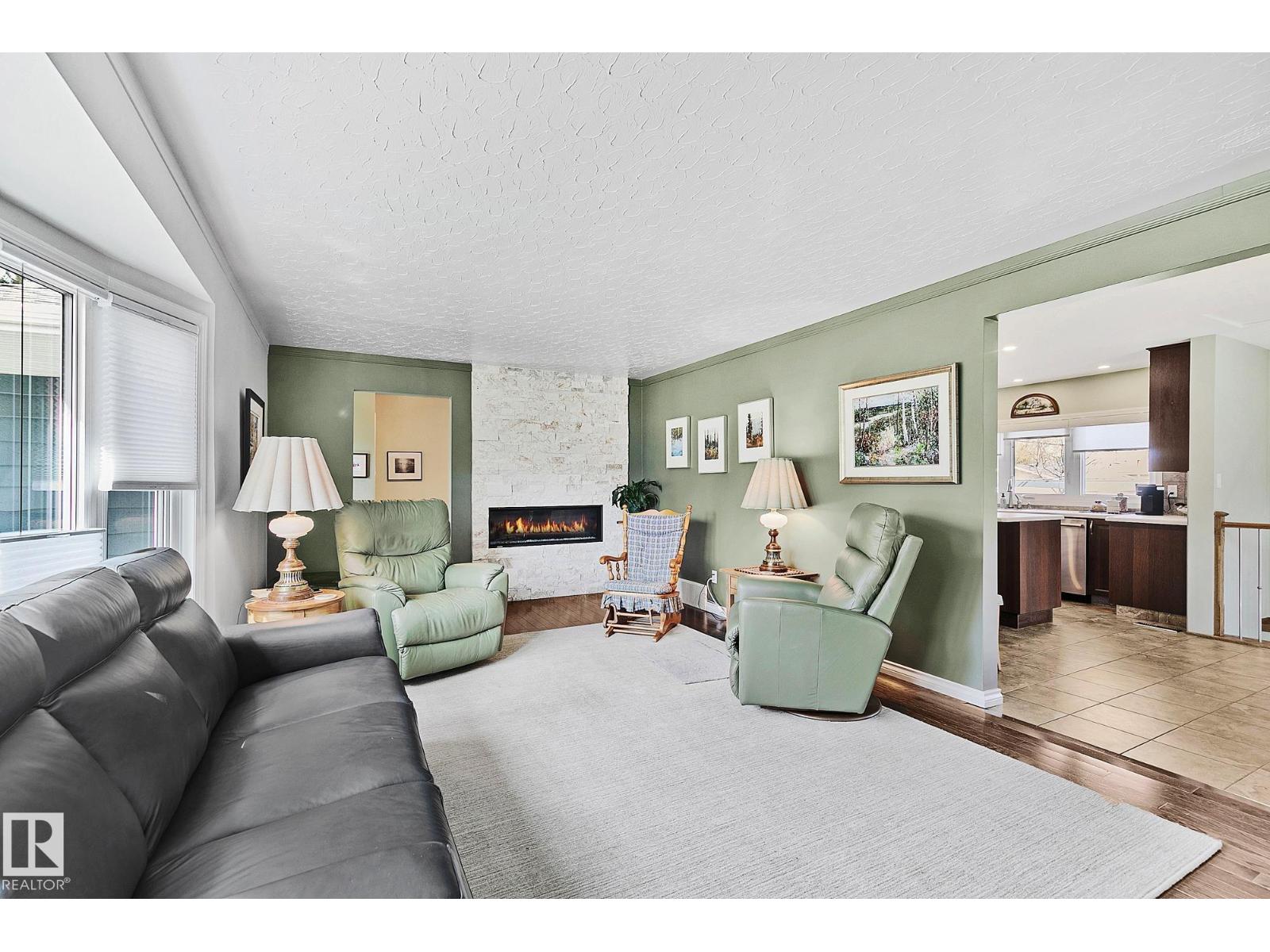 4704 109 AV NW, Edmonton