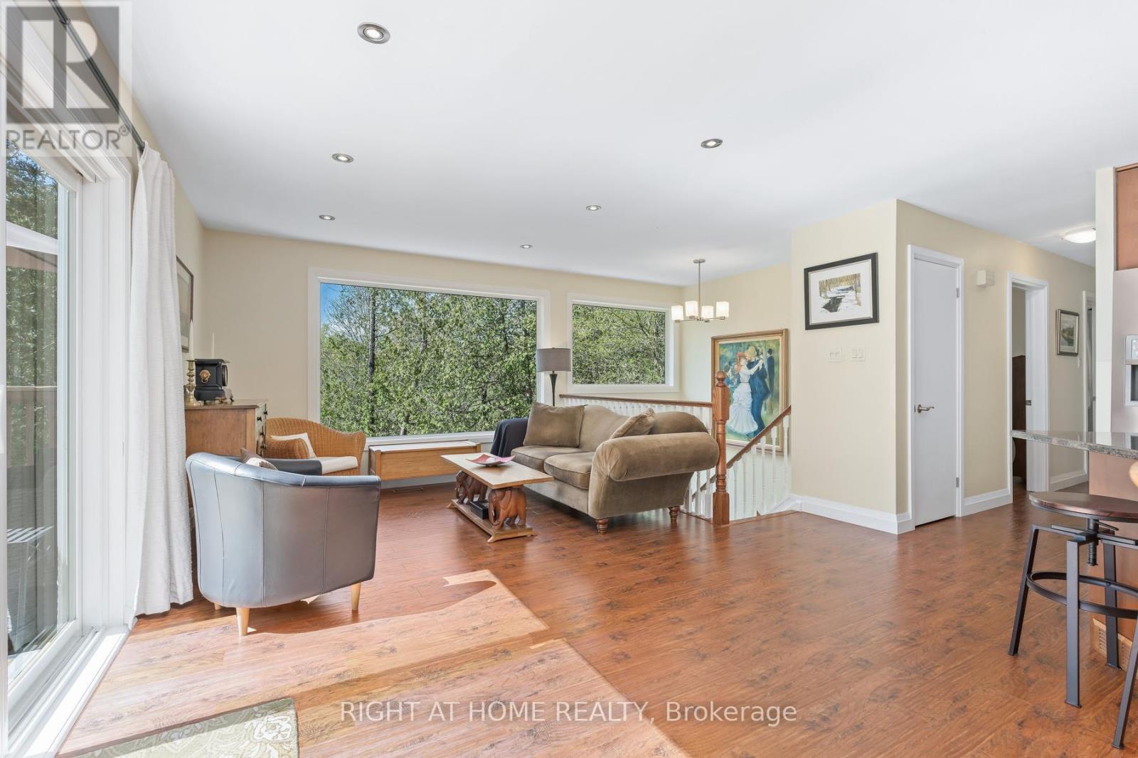 68 EWING STREET - 10