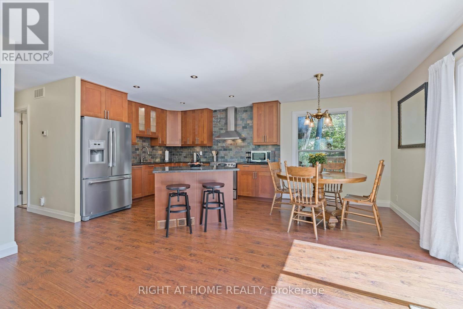 68 EWING STREET - 13