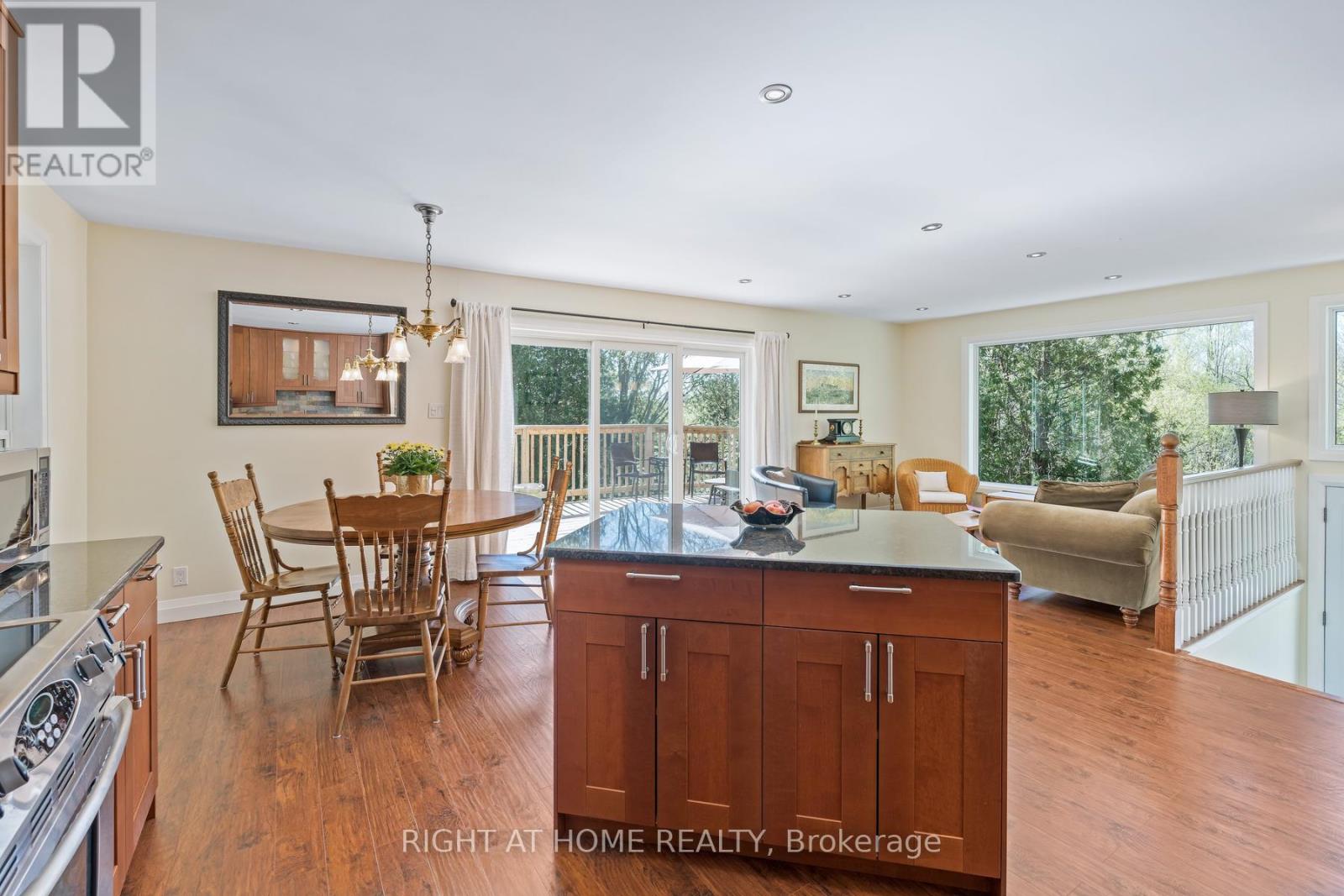 68 EWING STREET - 17