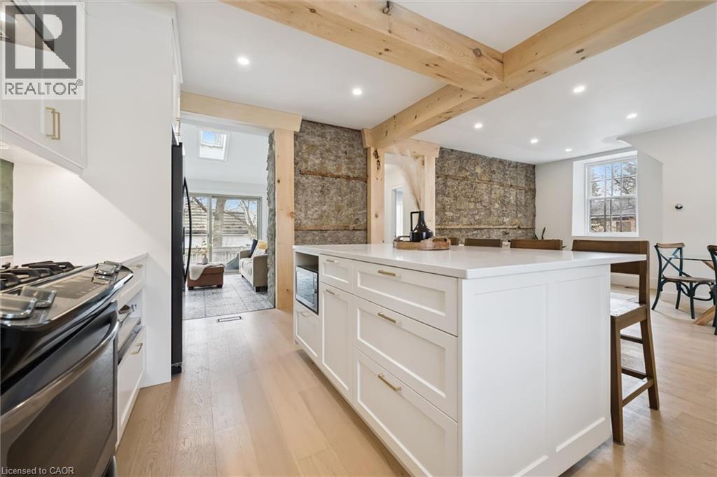 200 E ST GEORGE Street E - 10