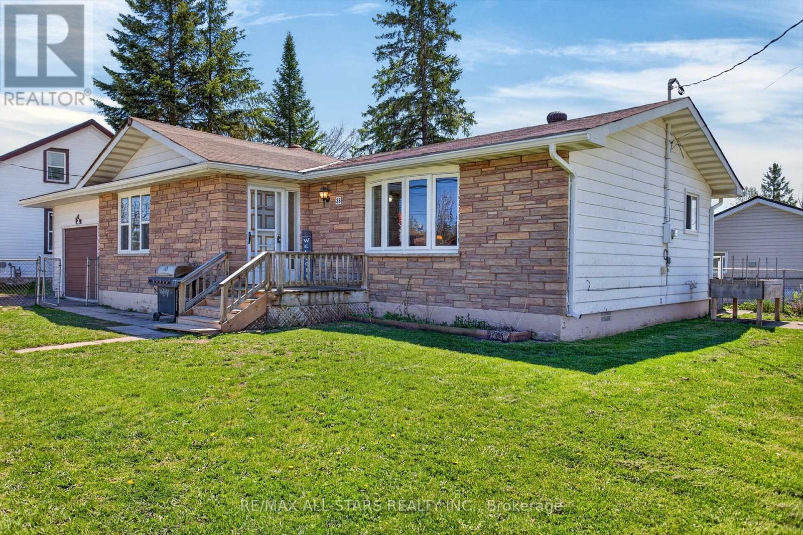 38 ELLIOT STREET - 2