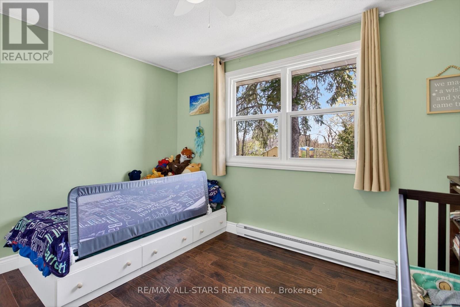 38 ELLIOT STREET - 22