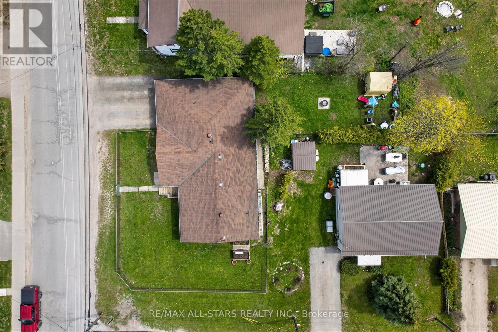 38 ELLIOT STREET - 36