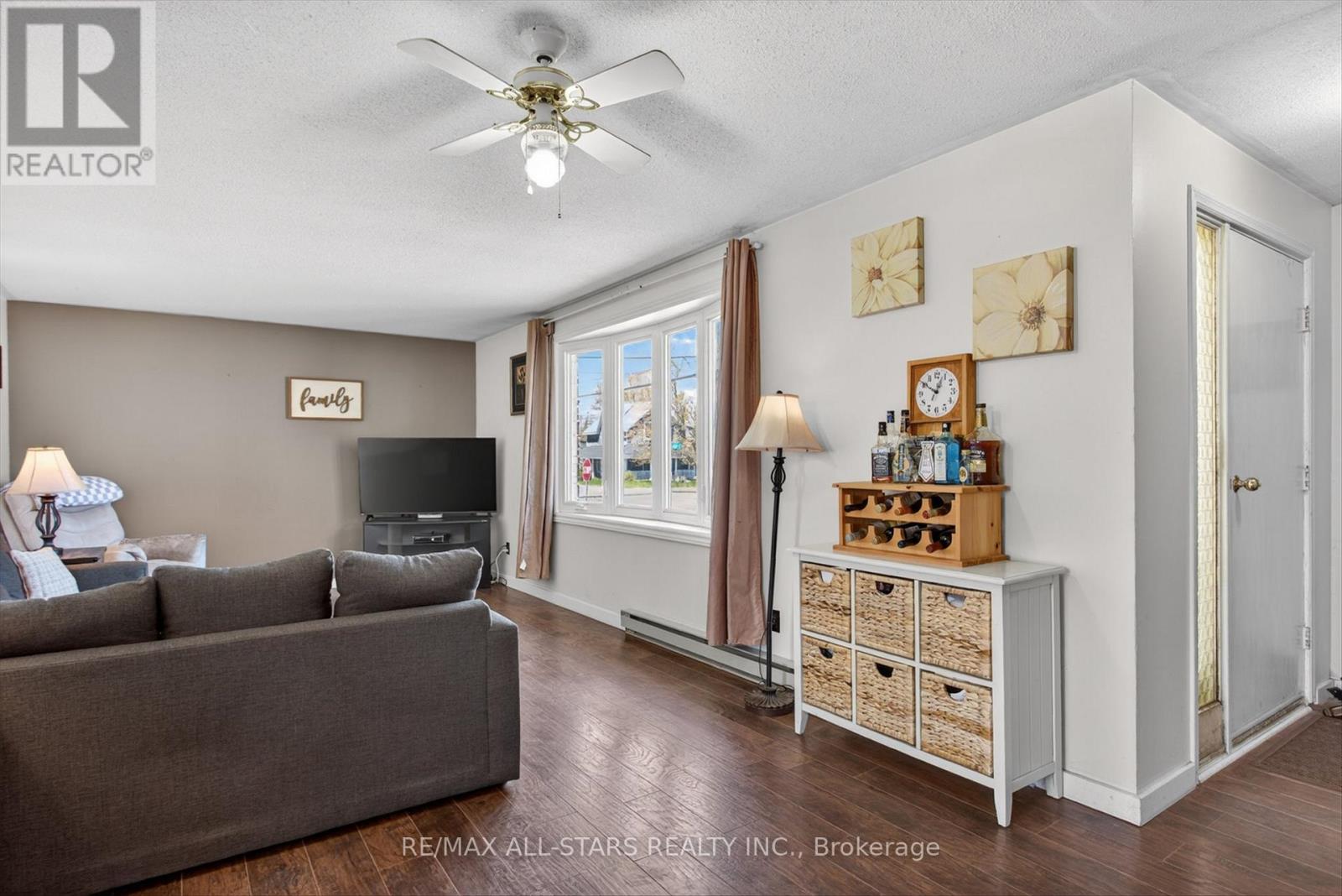 38 ELLIOT STREET - 6