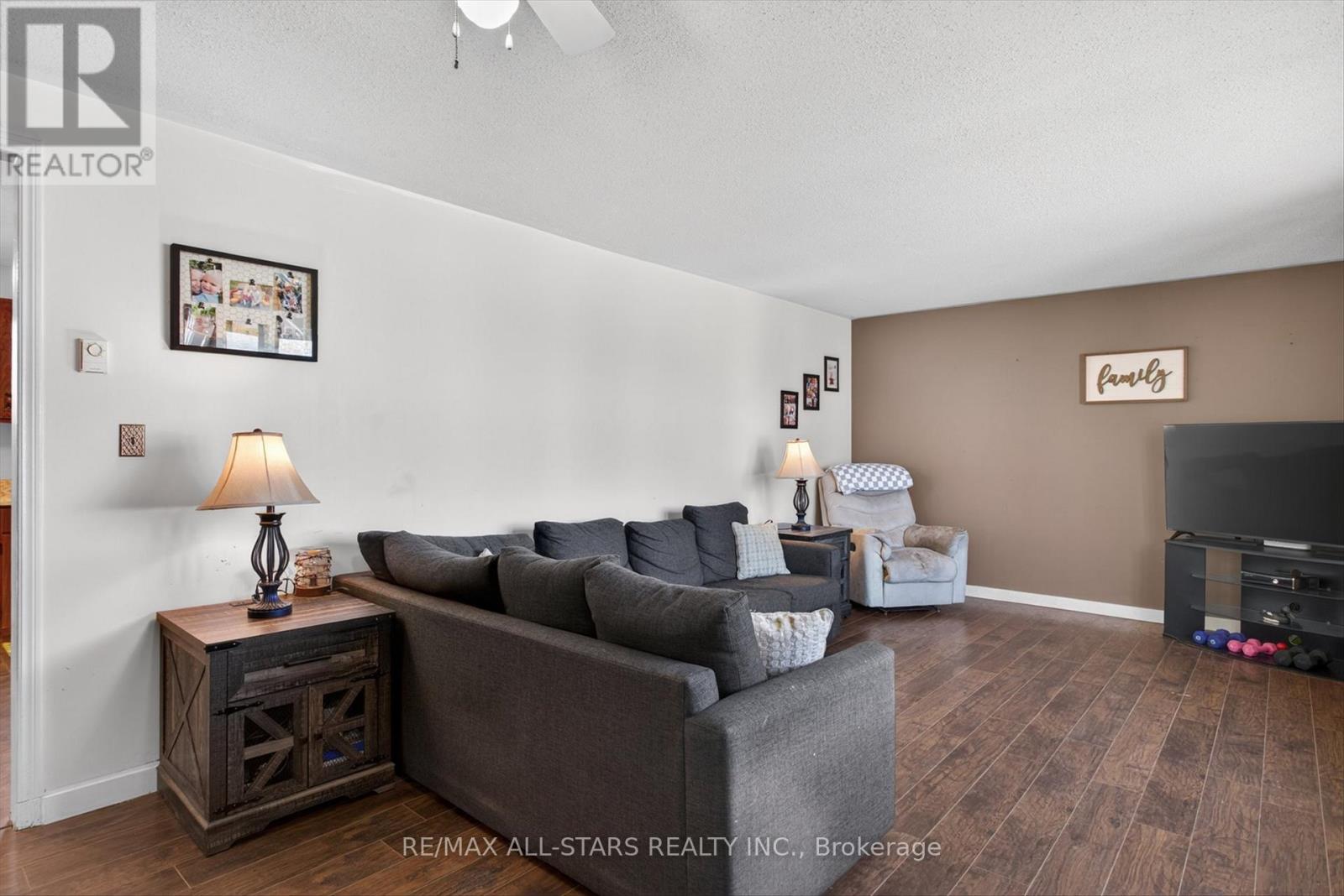 38 ELLIOT STREET - 7