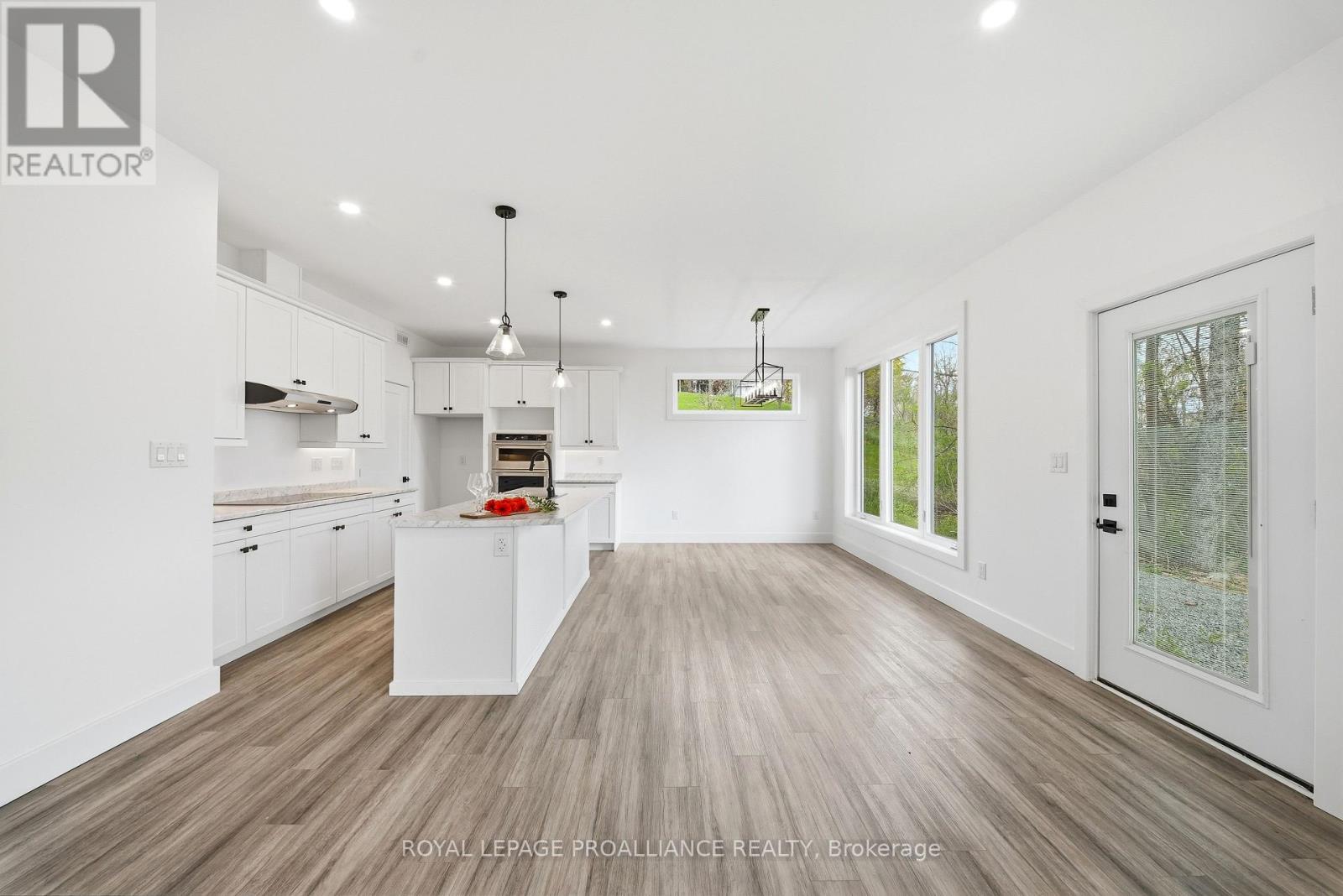 76 WINDSOR AVENUE - 13