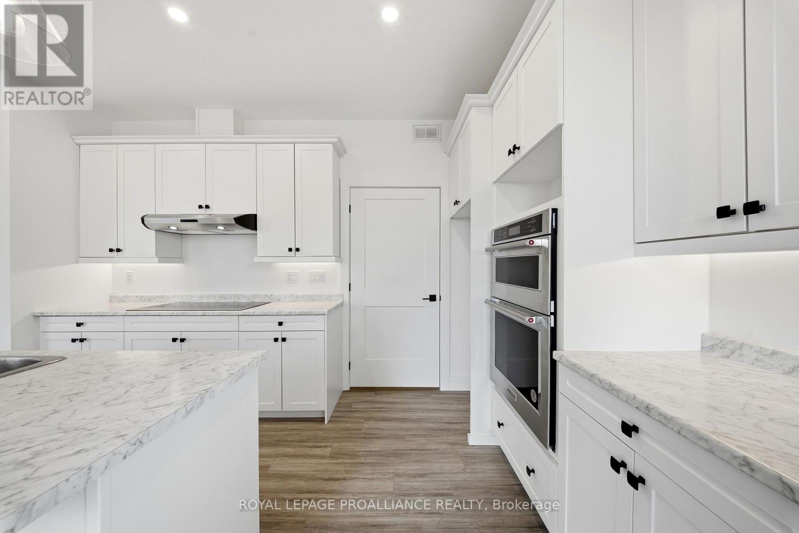 76 WINDSOR AVENUE - 17
