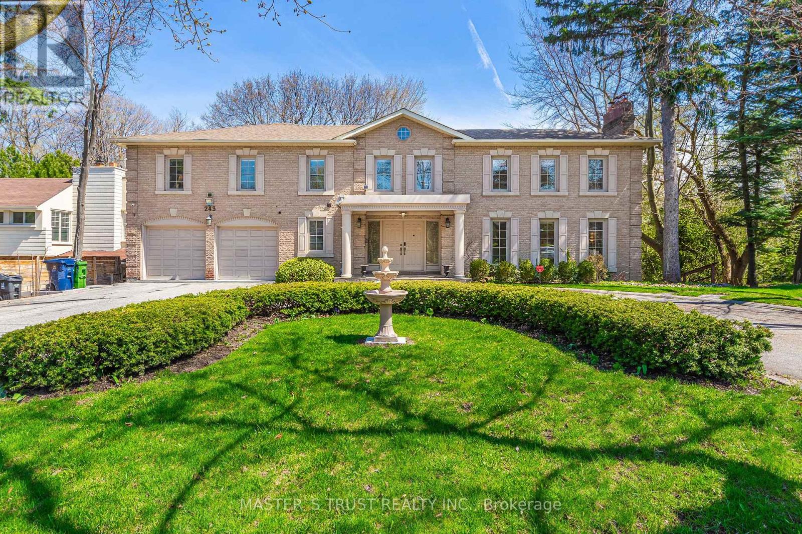 243 BURBANK DRIVE - 46