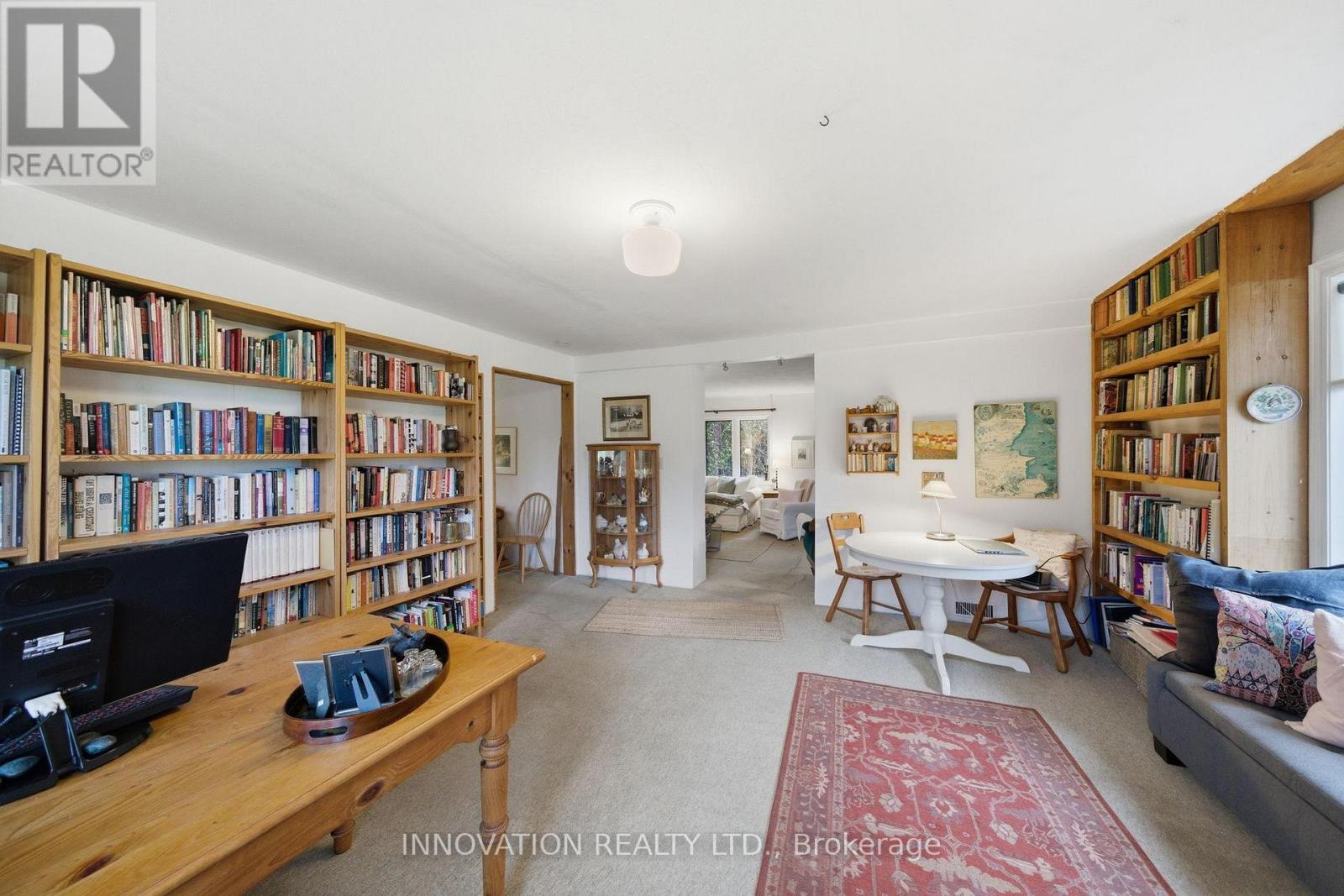 6922 FLEWELLYN ROAD - 21