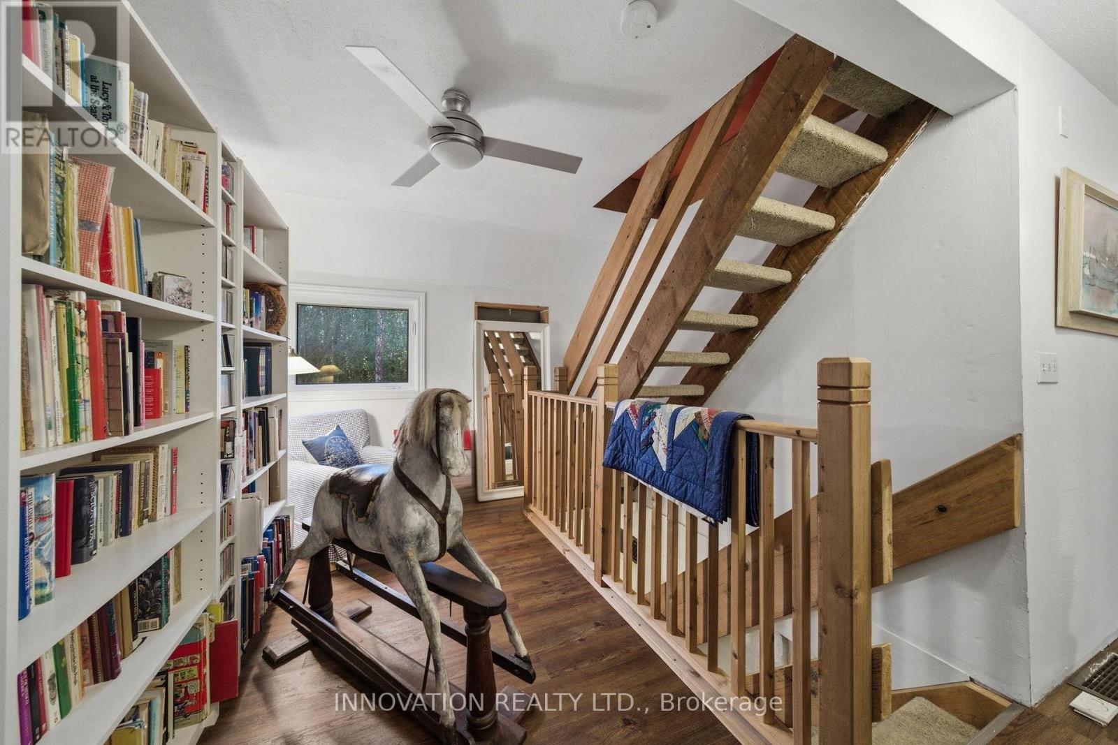 6922 FLEWELLYN ROAD - 40