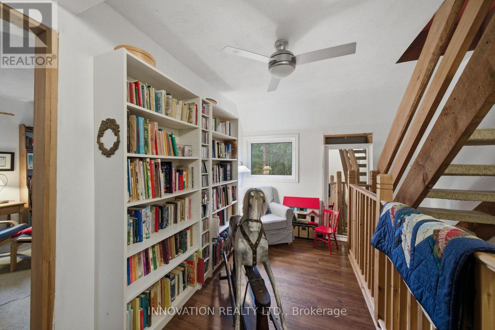 6922 FLEWELLYN ROAD - 41