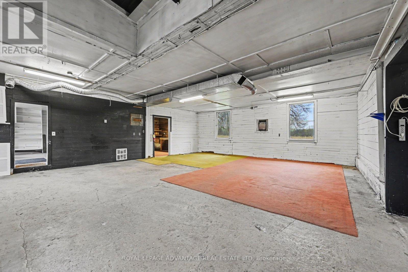 3004 RIDEAU FERRY ROAD - 32