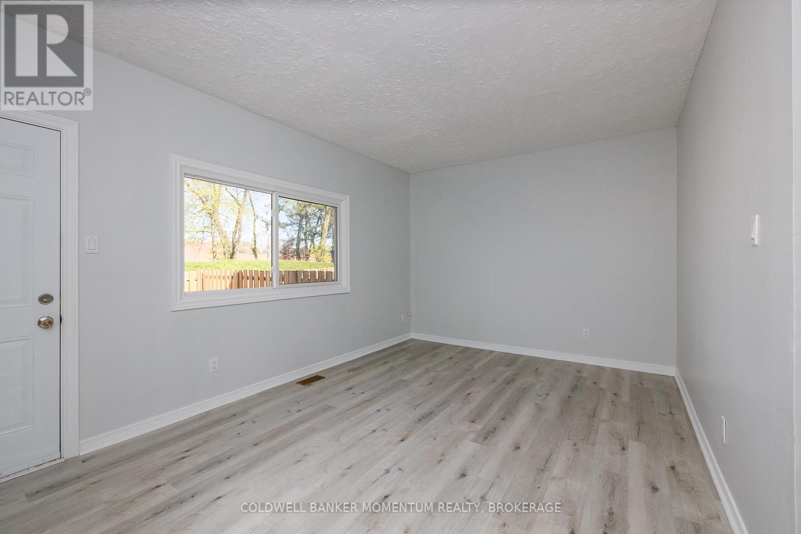 #42 185 DENISTOUN STREET - 16