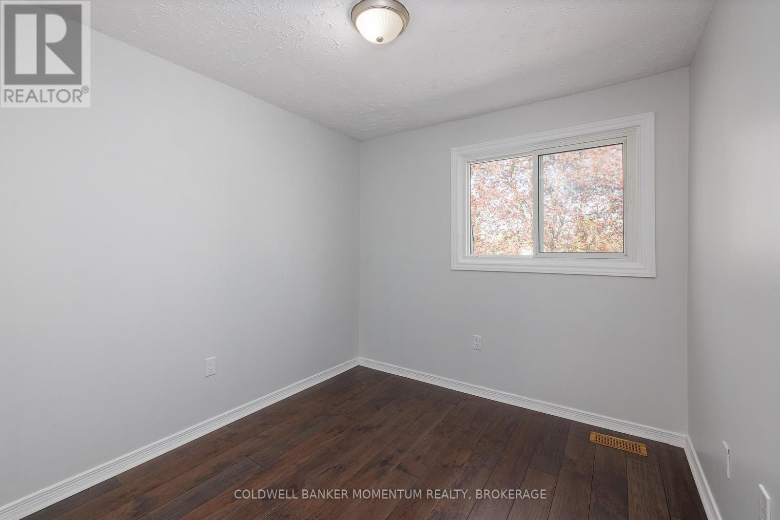 #42 185 DENISTOUN STREET - 26