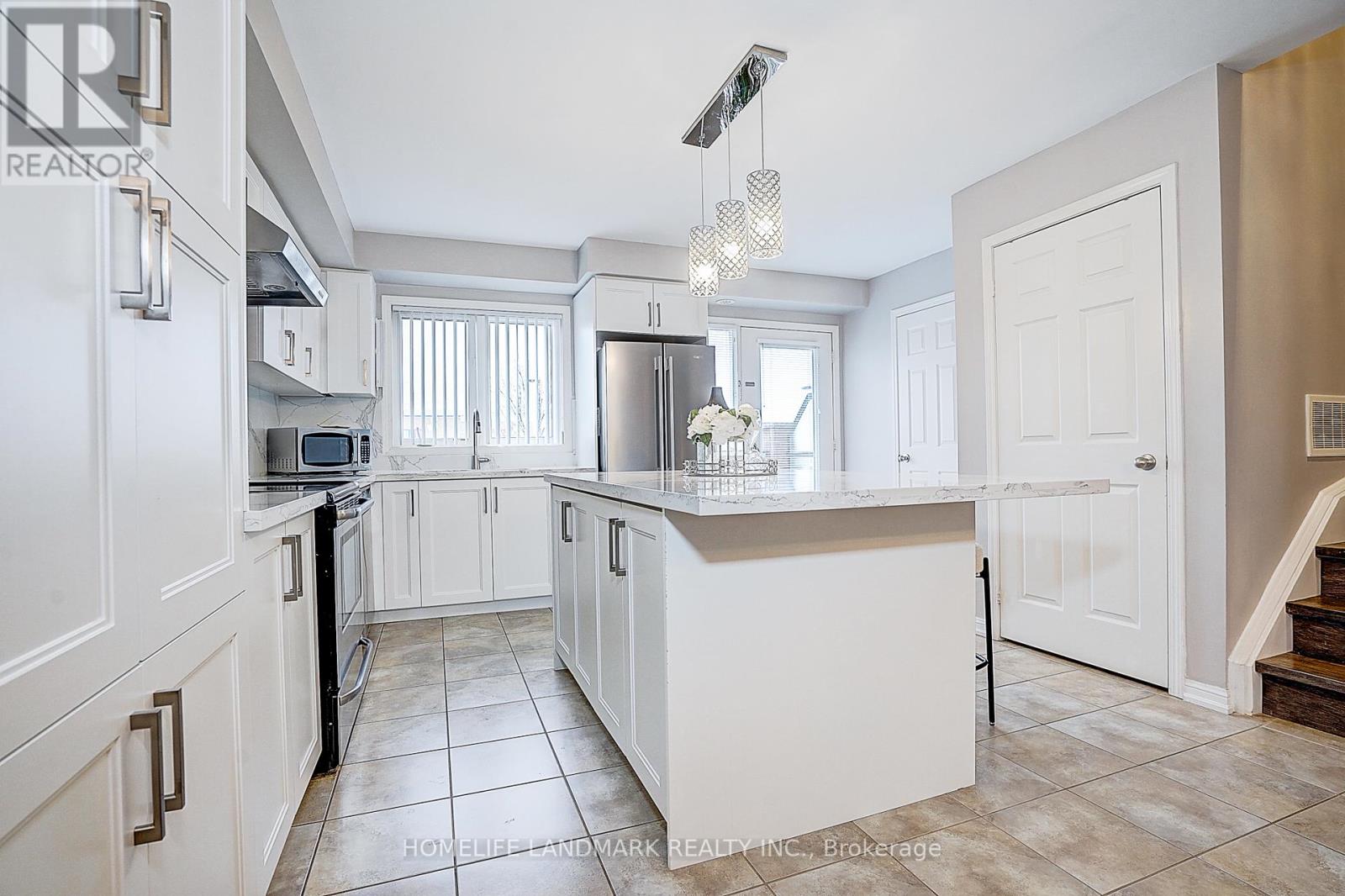 61 BURTON HOWARD DRIVE - 15