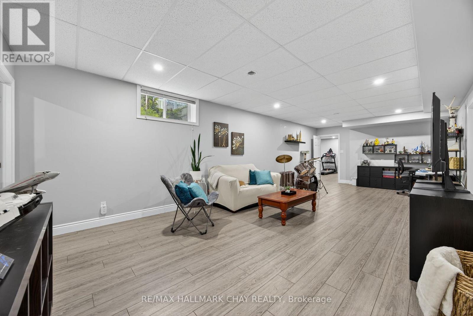 51 MARY JANE ROAD - 26