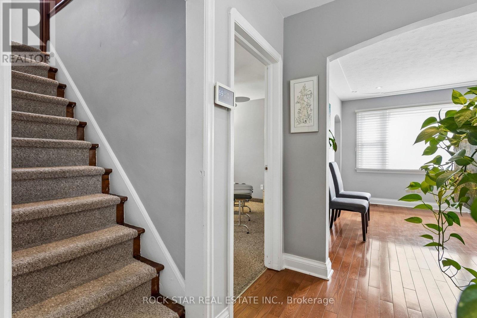 379 ONTARIO STREET S - 14