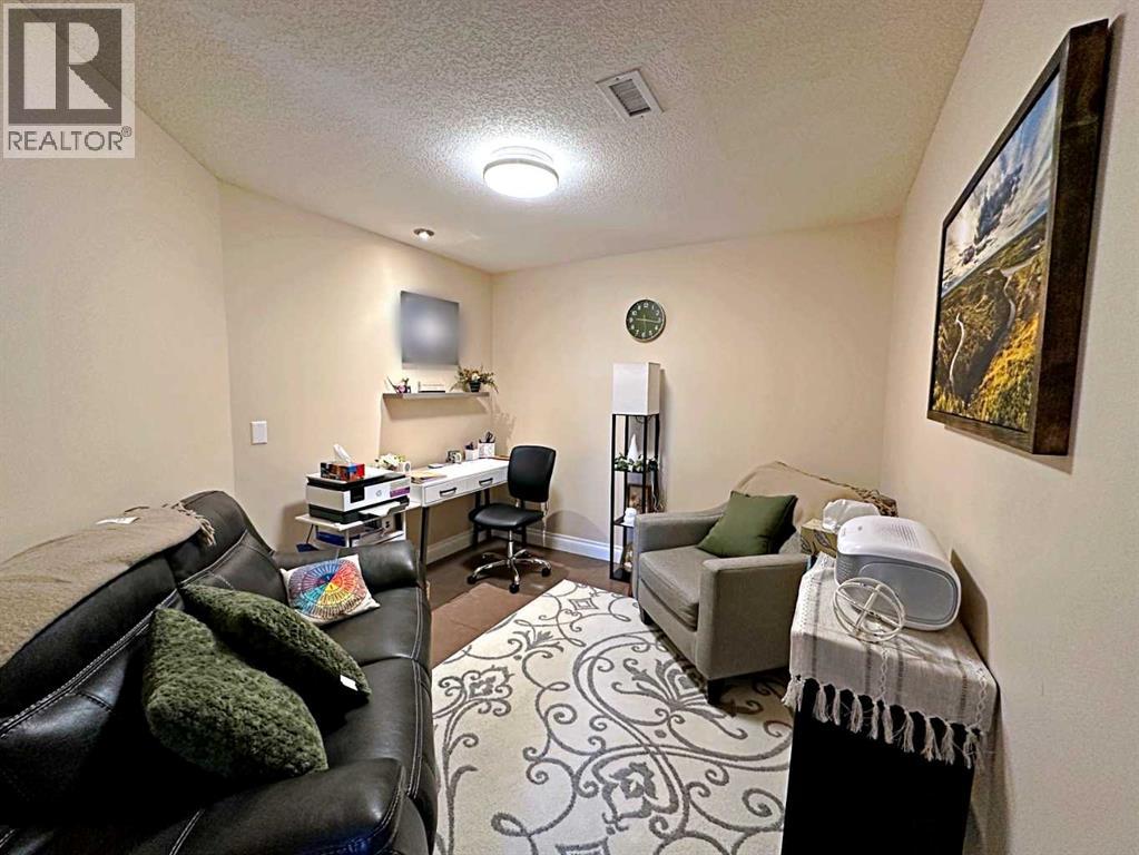 10110 Fraser Avenue, Fort McMurray