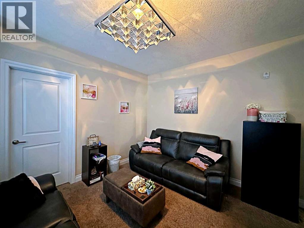 10110 Fraser Avenue, Fort McMurray