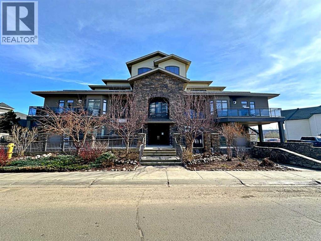 10110 Fraser Avenue, Fort McMurray