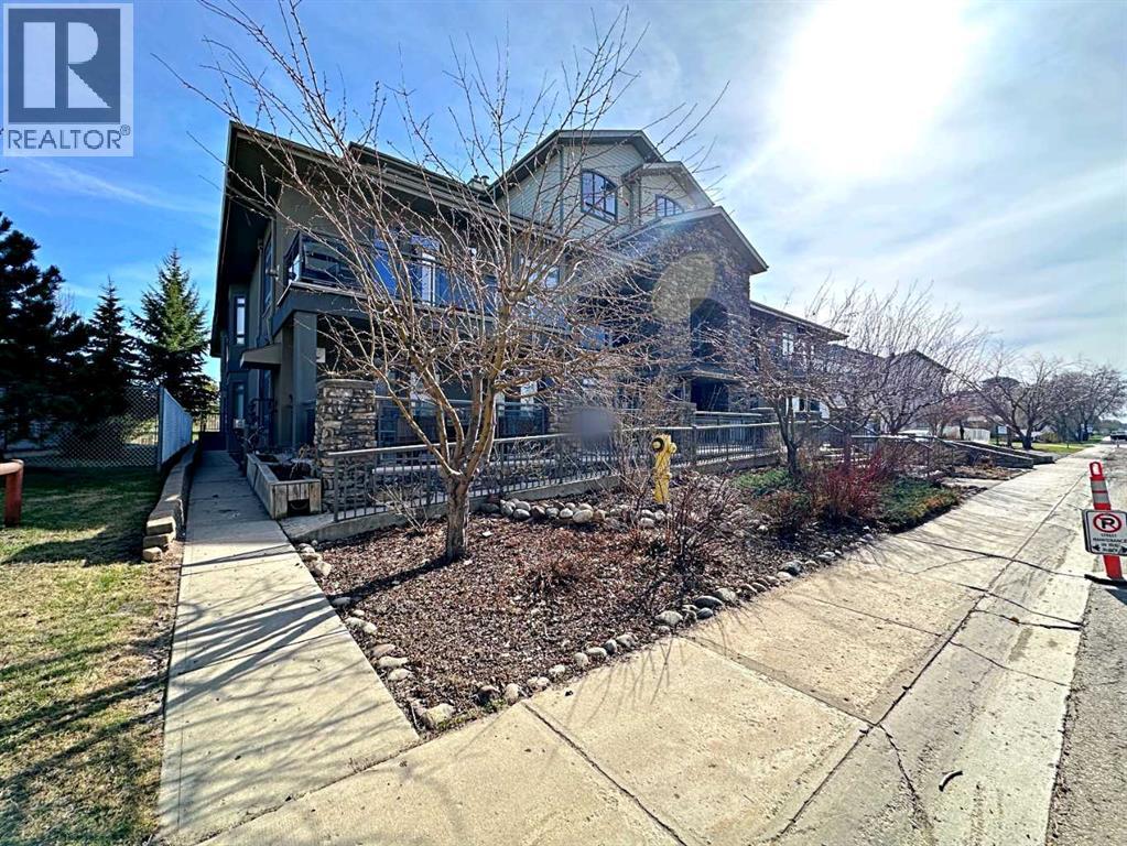 10110 Fraser Avenue, Fort McMurray