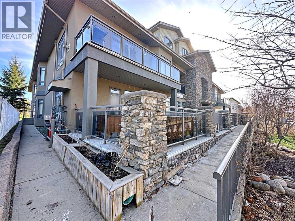 10110 Fraser Avenue, Fort McMurray