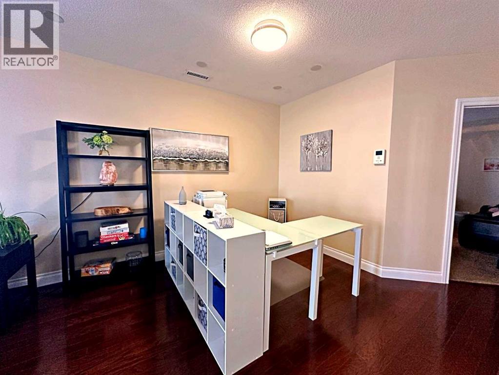 10110 Fraser Avenue, Fort McMurray