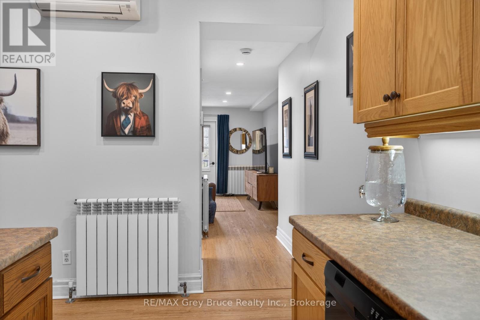 UNIT 6 - 355 PRINCESS STREET - 14